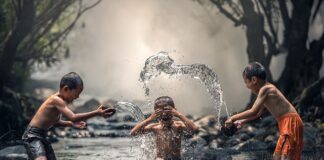 Co ile kąpać 2 letnie dziecko?