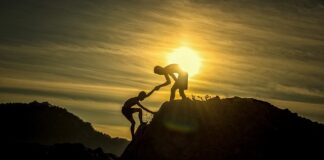 Czym bawią się chłopcy w wieku 8 lat?