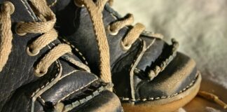 Jak nauczyć dziecko zakładać buty?